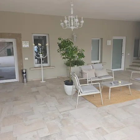 La Loggia Couette-café