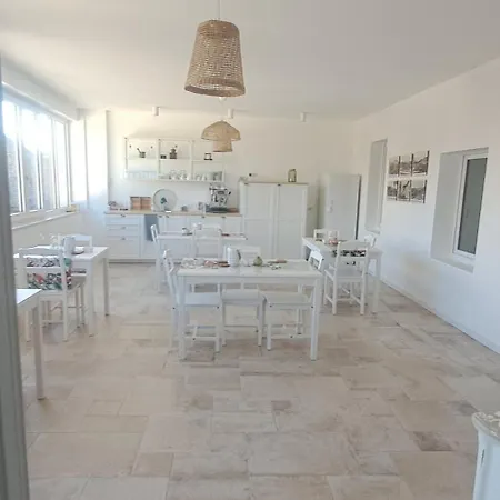 La Loggia Frühstückspension 3*