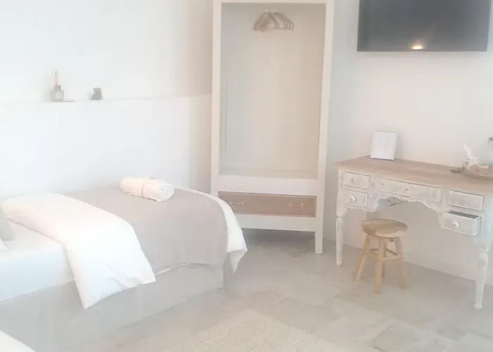 La Loggia לינה וארוחת בוקר 3*