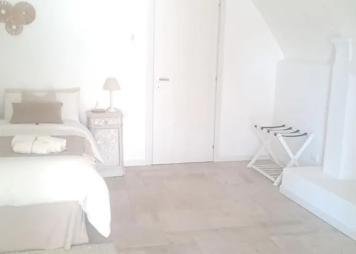 La Loggia לינה וארוחת בוקר 3*